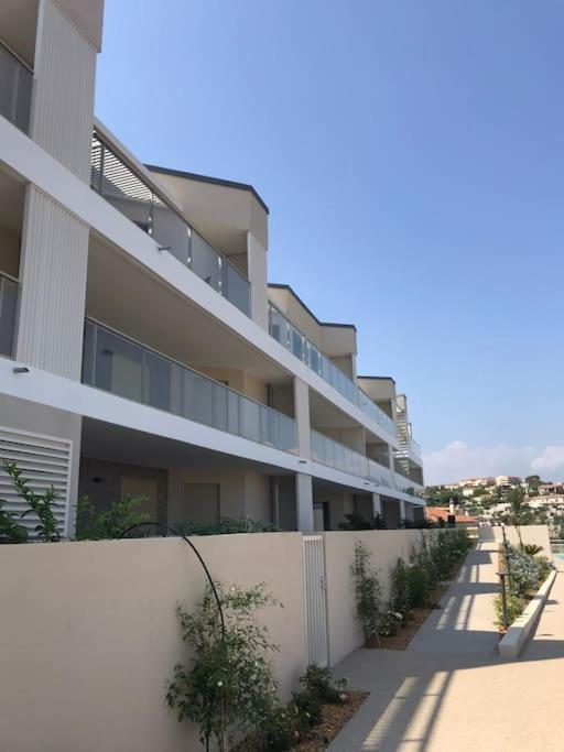 Blue Pearl Vue Mer Nice Extérieur photo
